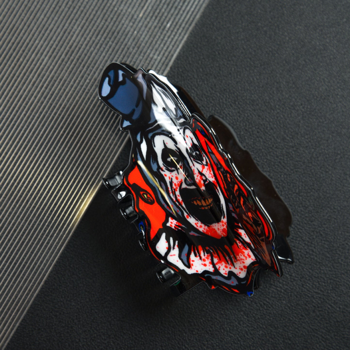 ๐งโโ๏ธ Perfect for Halloween โ Scream & Style with This Ghost Face Hair Clip! ๐