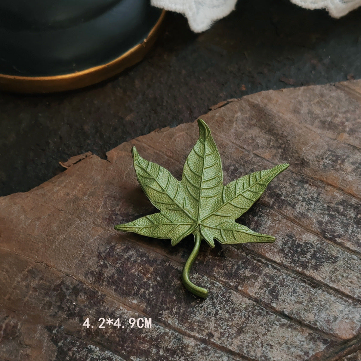 โจ Vintage Royal Floral Brooch โ Timeless Elegance for Every Occasion ๐ฟ๐