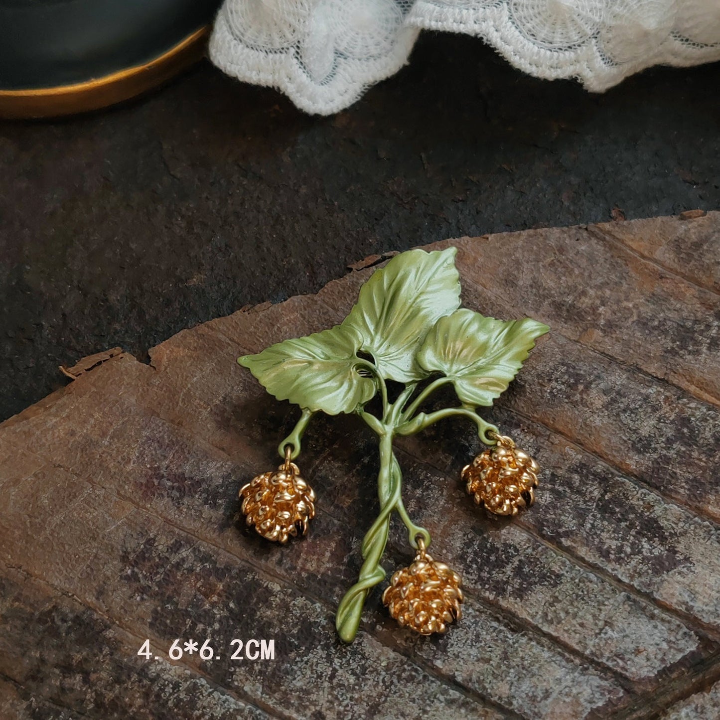 โจ Vintage Royal Floral Brooch โ Timeless Elegance for Every Occasion ๐ฟ๐